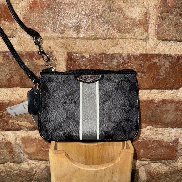 COACH NWT Corner Zip Wristlet Black Leather Signature C Logo Stripe 6" - MINT! - Picture 1 of 5